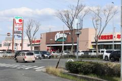 オークワ河内長野店 徒歩48分。 3790m