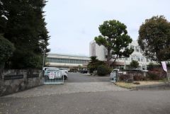 和歌山県立橋本高校 徒歩87分。 6940m