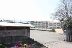 橋本市立応其小学校 徒歩6分。 440m