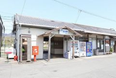笠田駅(JR西日本 和歌山線) 徒歩2分。 140m