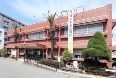橋本市役所 徒歩7分。 510m